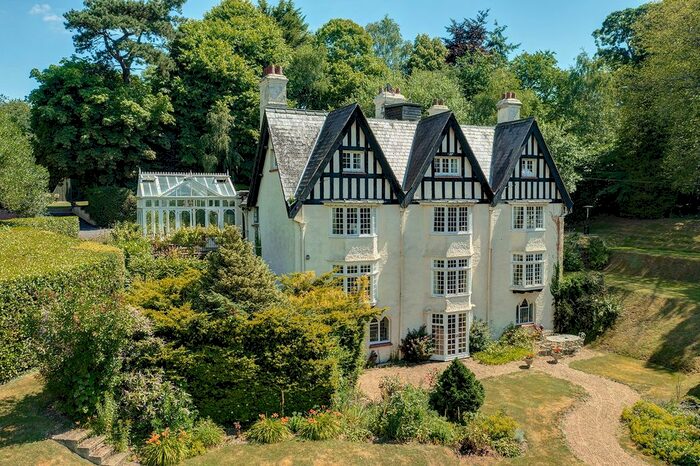 6 Bedroom Country House For Sale In Frith Hill, Great Missenden, Buckinghamshire, HP16