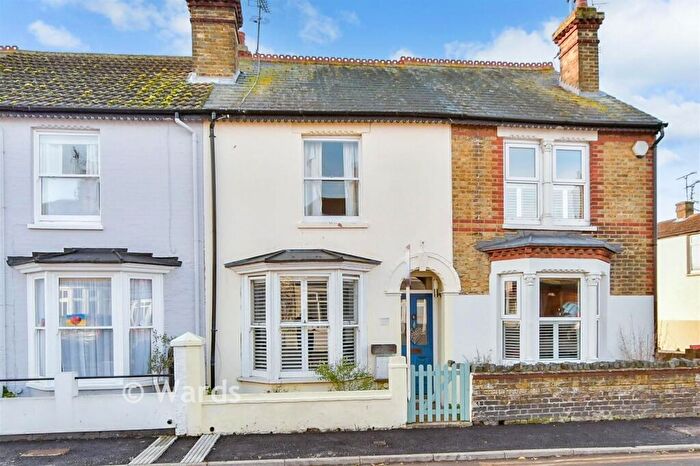 2 Bedroom Terraced House For Sale In Regent Street, Whitstable, Kent, CT5