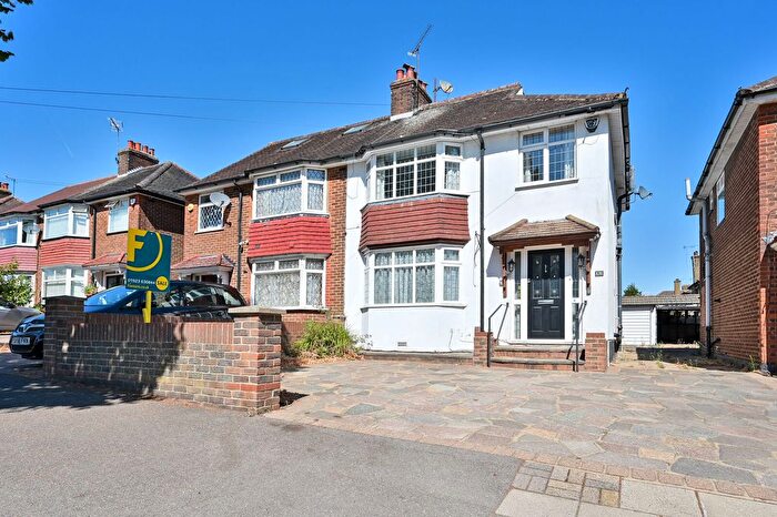 4 Bedroom Semi Detached House For Sale In Balmoral Road, Watford, WD24