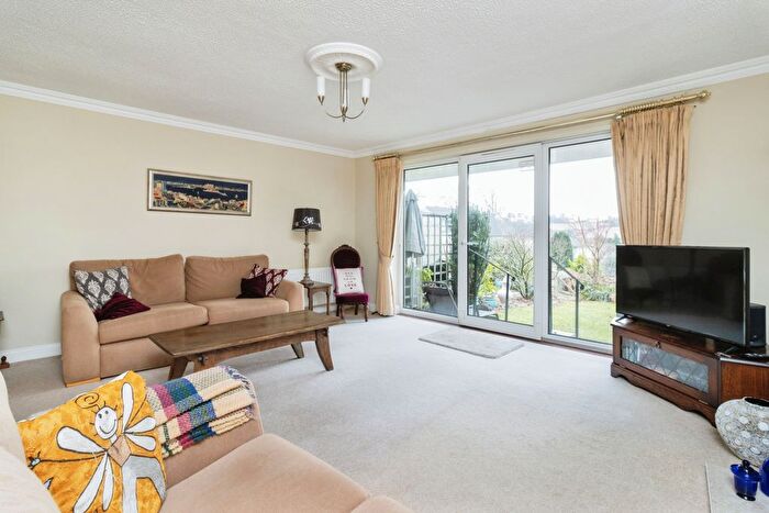3 Bedroom Terraced House For Sale In Newton Road, Totnes, Devon, TQ9