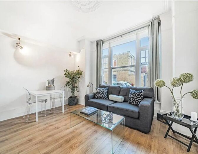1 Bedroom Flat To Rent In Buer Road, London, SW6
