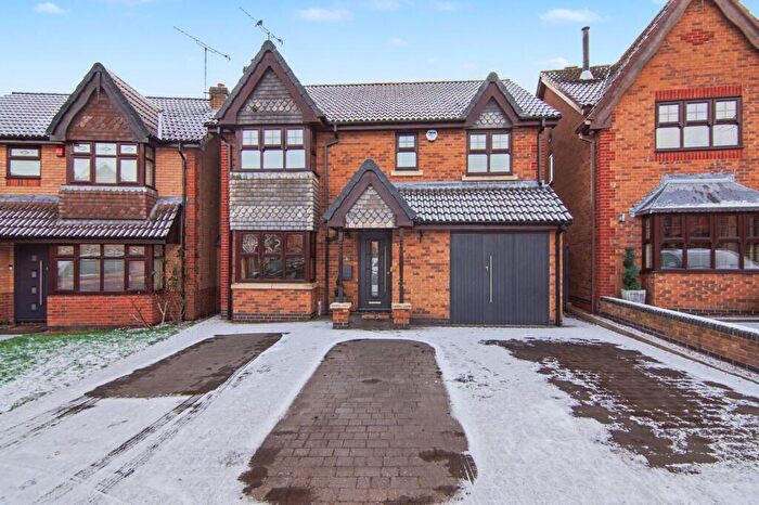 4 Bedroom Detached House For Sale In The Laurels, Bedworth, CV12