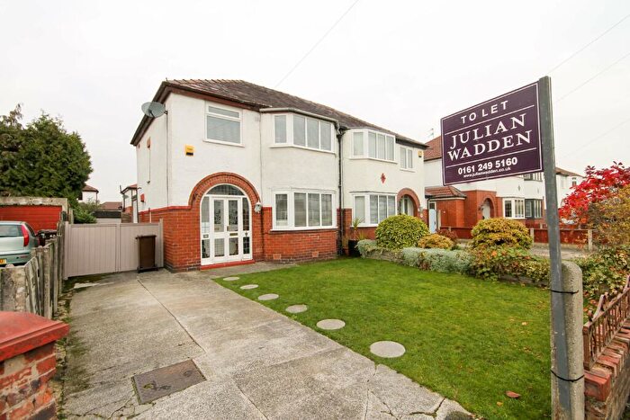 3 Bedroom Semi-Detached House To Rent In Woodford Gardens, Didsbury, Manchester, M20