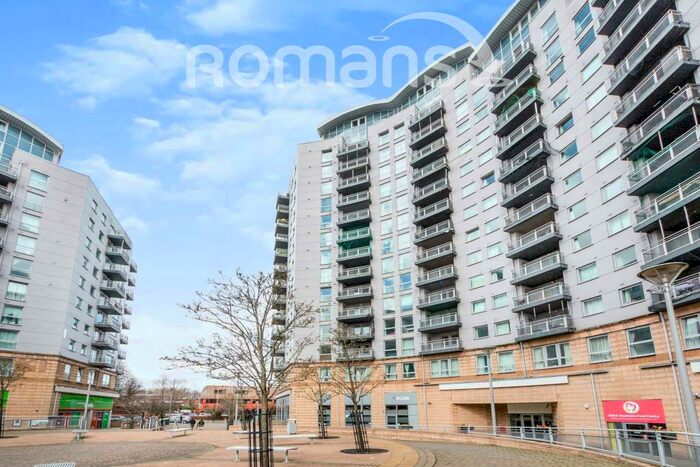 2 Bedroom Flat To Rent In Crown Heights, Basingstoke, RG21