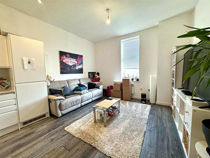 2 Bedroom Apartment To Rent In Vicarage Farm Road, Peterborough, PE1