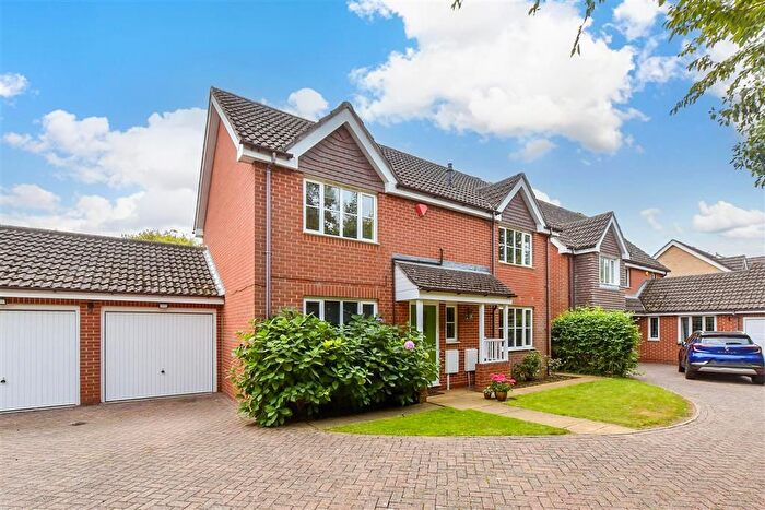 4 Bedroom Detached House For Sale In Britannia Lane, Ashford, Kent, TN23