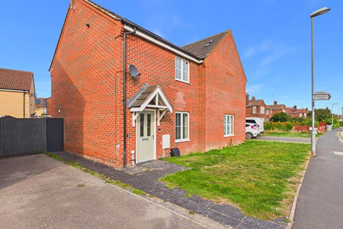 2 Bedroom Semi Detached House To Rent In Towndam Lane, Donington, Spalding, Lincolnshire, PE11