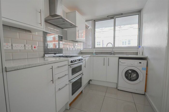 1 Bedroom Flat To Rent In Goswell Road, London, EC1V