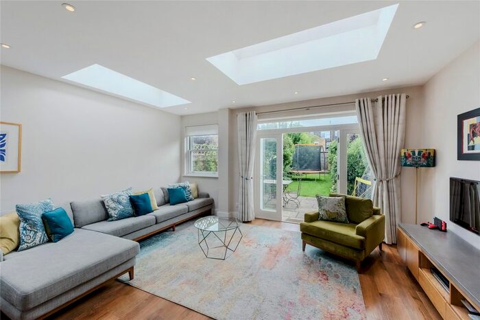 4 Bedroom Terraced House To Rent In Harbord Street, Fulham, London, SW6