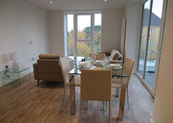 1 Bedroom Garage / Parking To Rent In Station Road, Borehamwood, WD6