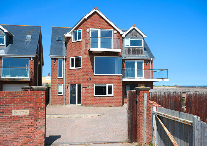 7 Bedroom Detached House For Sale In Beachway, Blyth, NE24