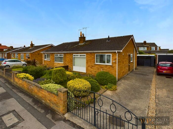 2 Bedroom Semi-Detached Bungalow For Sale In Mill Falls, Driffield, YO25