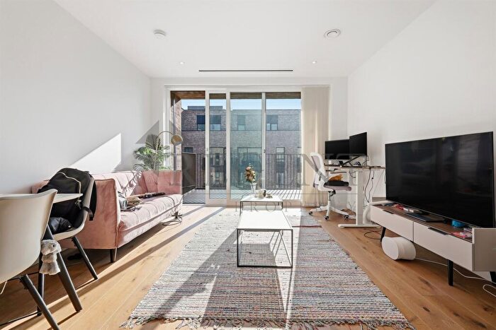 1 Bedroom Apartment To Rent In Fisherton Street, Westminster, NW8