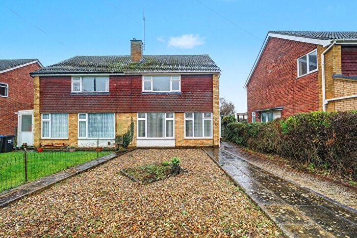 3 Bedroom Semi Detached House For Sale In Arden Way, Market Harborough, LE16