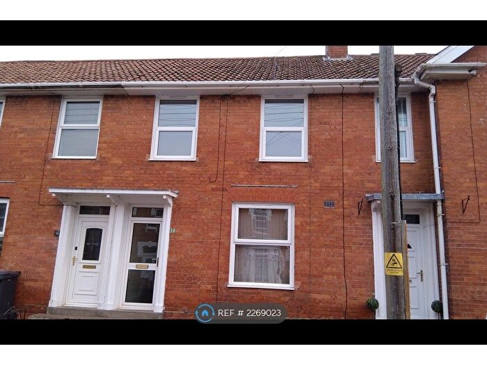 3 Bedroom Terraced House To Rent In Kidsbury Road, Bridgwater, TA6