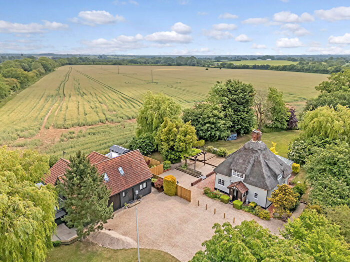 6 Bedroom Barn Conversion For Sale In Buttleys Lane, Great Dunmow, CM6