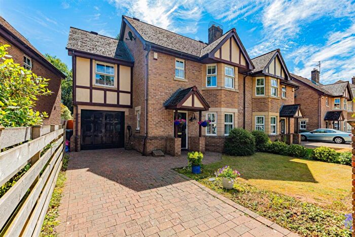 4 Bedroom Semi-Detached House For Sale In Nant Y Wedal, Heath, Cardiff, CF14