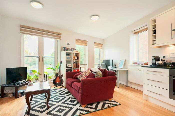 1 Bedroom Flat To Rent In Stoke Newington Church Street, London, N16