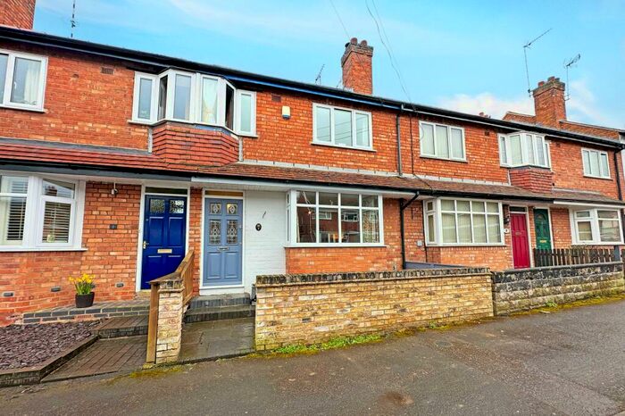 3 Bedroom Terraced House For Sale In Rose Avenue, Henley-In-Arden, B95