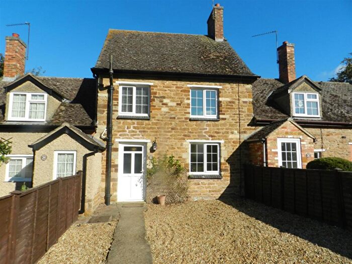 2 Bedroom House To Rent In Ashby St Ledger, CV23