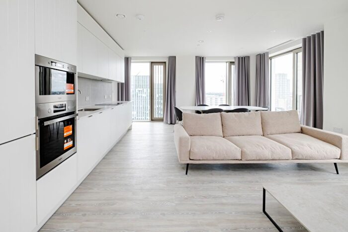 2 Bedroom Flat To Rent In Cherry Park Lane, London, E20