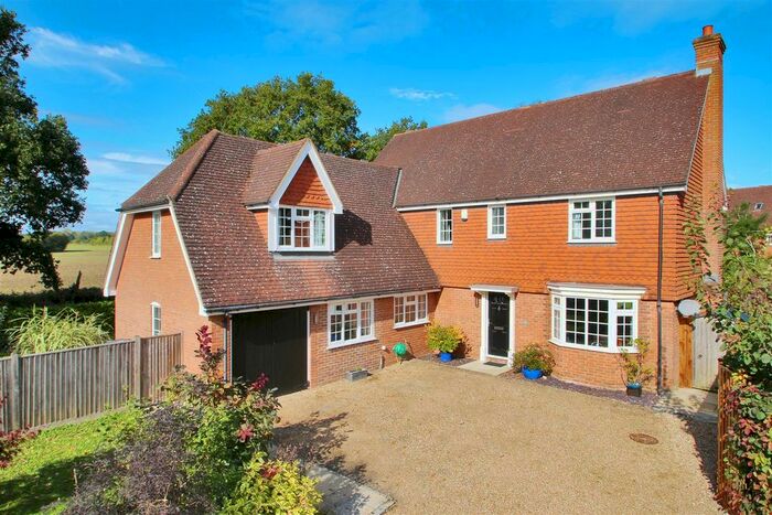 5 Bedroom Detached House For Sale In Fen Meadow, Ightham, Sevenoaks, TN15