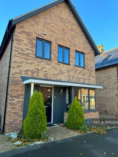 3 Bedroom Detached House To Rent In Masham Way, Milton Keynes, MK8