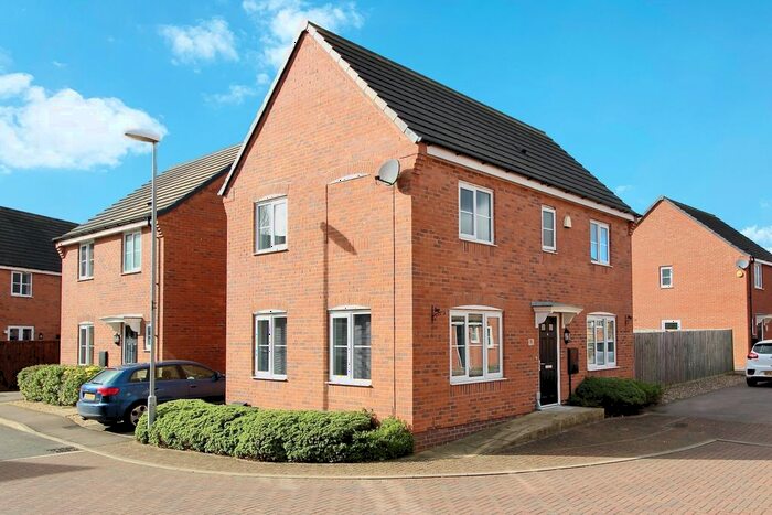 3 Bedroom Detached House To Rent In Navy Close, Burbage, Leicestershire, LE10