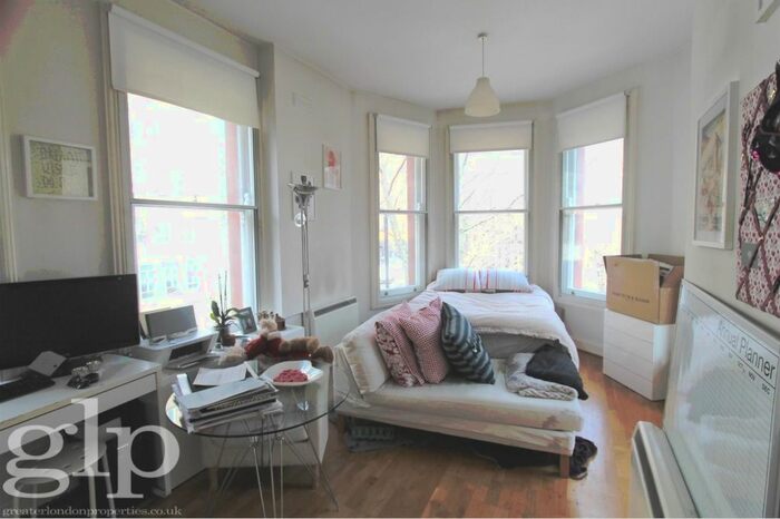 Studio To Rent In Shaftesbury Avenue, London, Greater London, WC2H