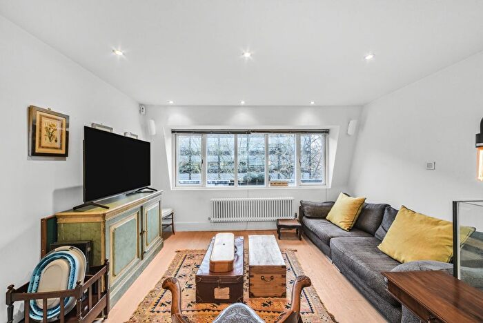 2 Bedroom Flat For Sale In St. John Street, London, EC1V