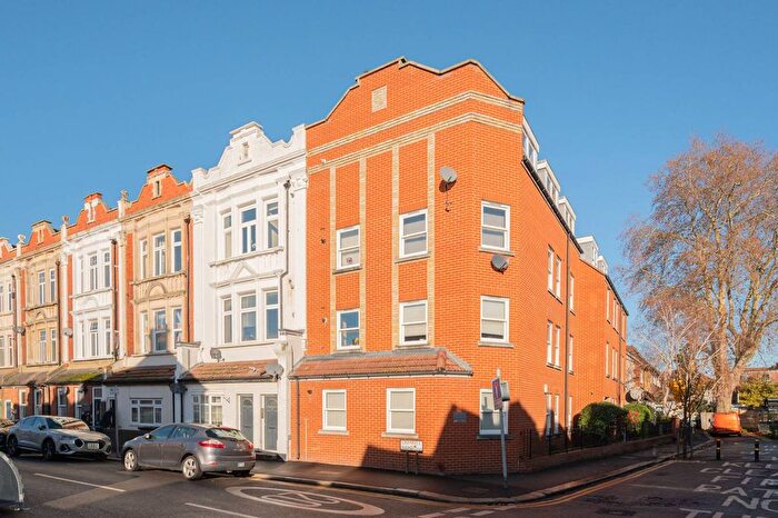 1 Bedroom Flat For Sale In Grenfell Road, Mitcham, CR4