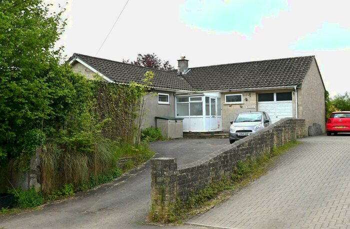 3 Bedroom Detached Bungalow For Sale In Grove Lane, Faulkland, BA3