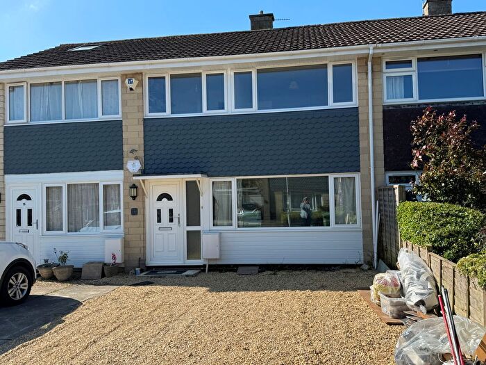 3 Bedroom Terraced House To Rent In White Horse Drive, Frome, BA11