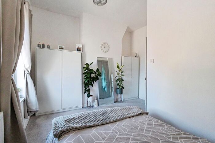 2 Bedroom Terraced House For Sale In Ashton Road, Denton, Manchester, Greater Manchester, M34