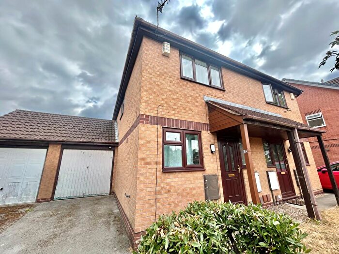 2 Bedroom House To Rent In Bramble Close, Nottingham, NG6