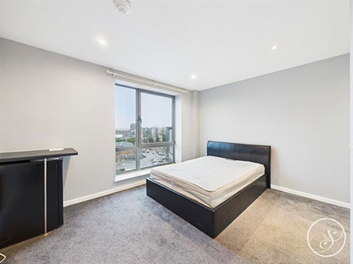 Studio To Rent In Skinner Lane, Leeds, LS7