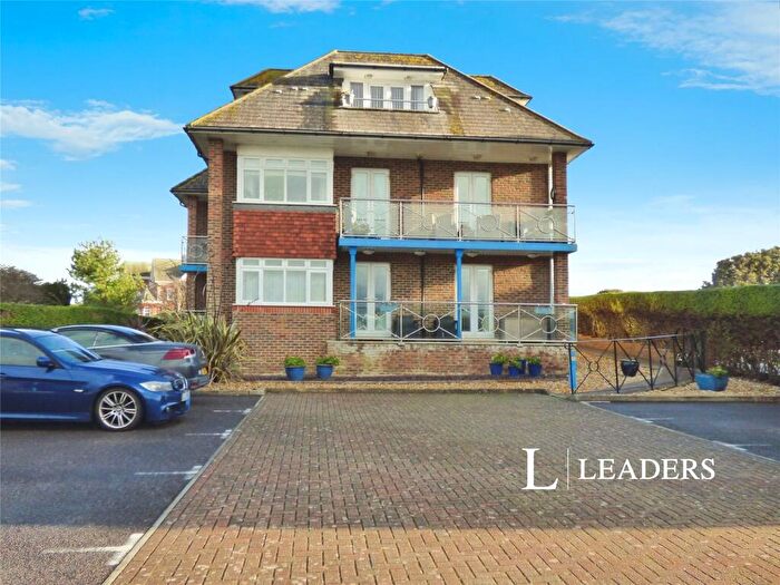 1 Bedroom Flat To Rent In Hendon Avenue, Rustington, BN16