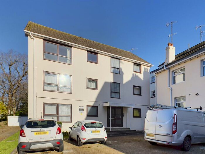 2 Bedroom Flat To Rent In Rissom Court, Harrington Road, BN1