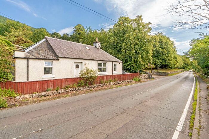 2 Bedroom Cottage For Sale In Kirna Cottage, Peebles Road, Walkerburn, EH43