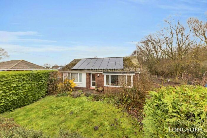 2 Bedroom Detached Bungalow For Sale In The Street, Sporle, PE32