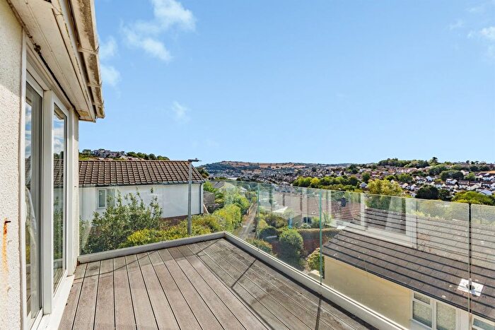 3 Bedroom Detached House For Sale In Higher Coombe Drive, Teignmouth, TQ14