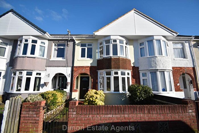 3 Bedroom Terraced House For Sale In Hill Park Road, Gosport, PO12