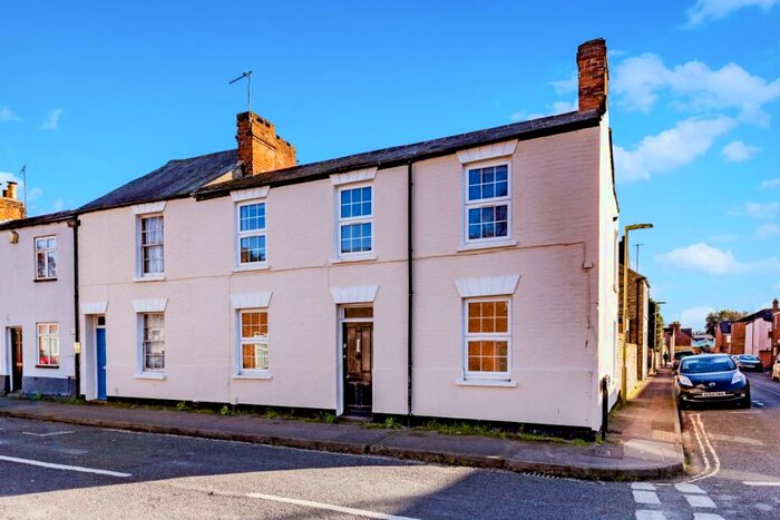 5 Bedroom House To Rent In Cardigan Street, Jericho, OX2
