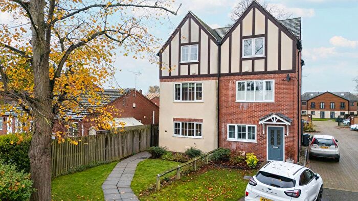 3 Bedroom Semi Detached House For Sale In Boundary Close, Mountsorrel, Loughborough, LE12