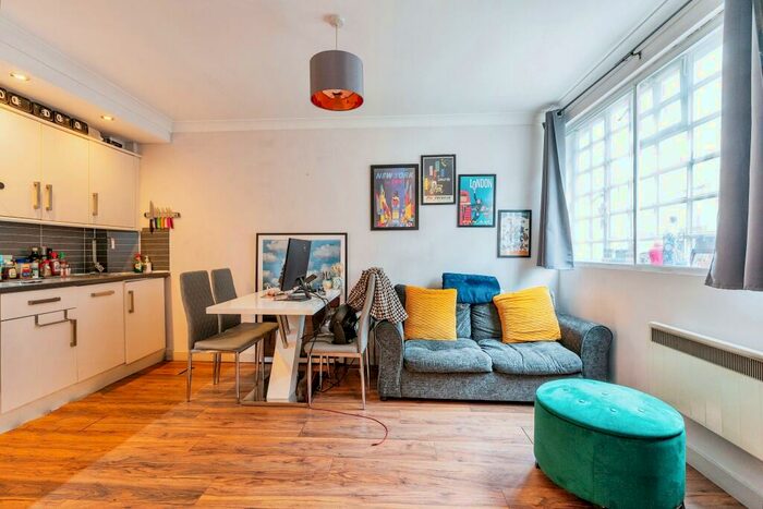 1 Bedroom Terraced House To Rent In Rheidol Mews, Islington, N1