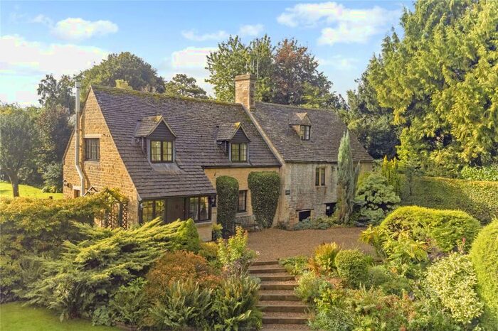 4 Bedroom Detached House For Sale In Whittington, Cheltenham, Gloucestershire, GL54