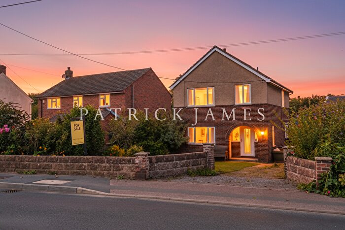 3 Bedroom Detached House For Sale In Wix, Manningtee, CO11