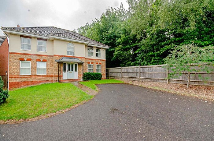 4 Bedroom Detached House To Rent In Cliveden Close, Allington, Maidstone, Kent, ME16