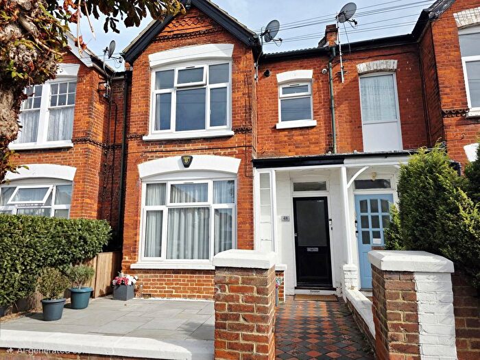 2 Bedroom Flat For Sale In Douglas Road, Herne Bay, CT6