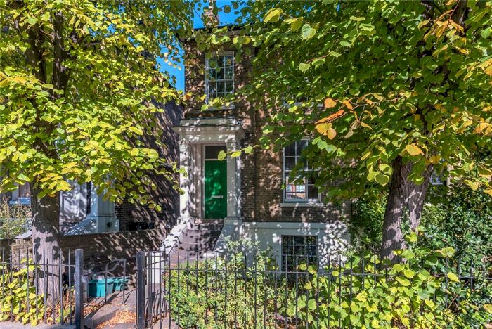 2 Bedroom Maisonette To Rent In Halliford Street, Islington, Canonbury, London, N1